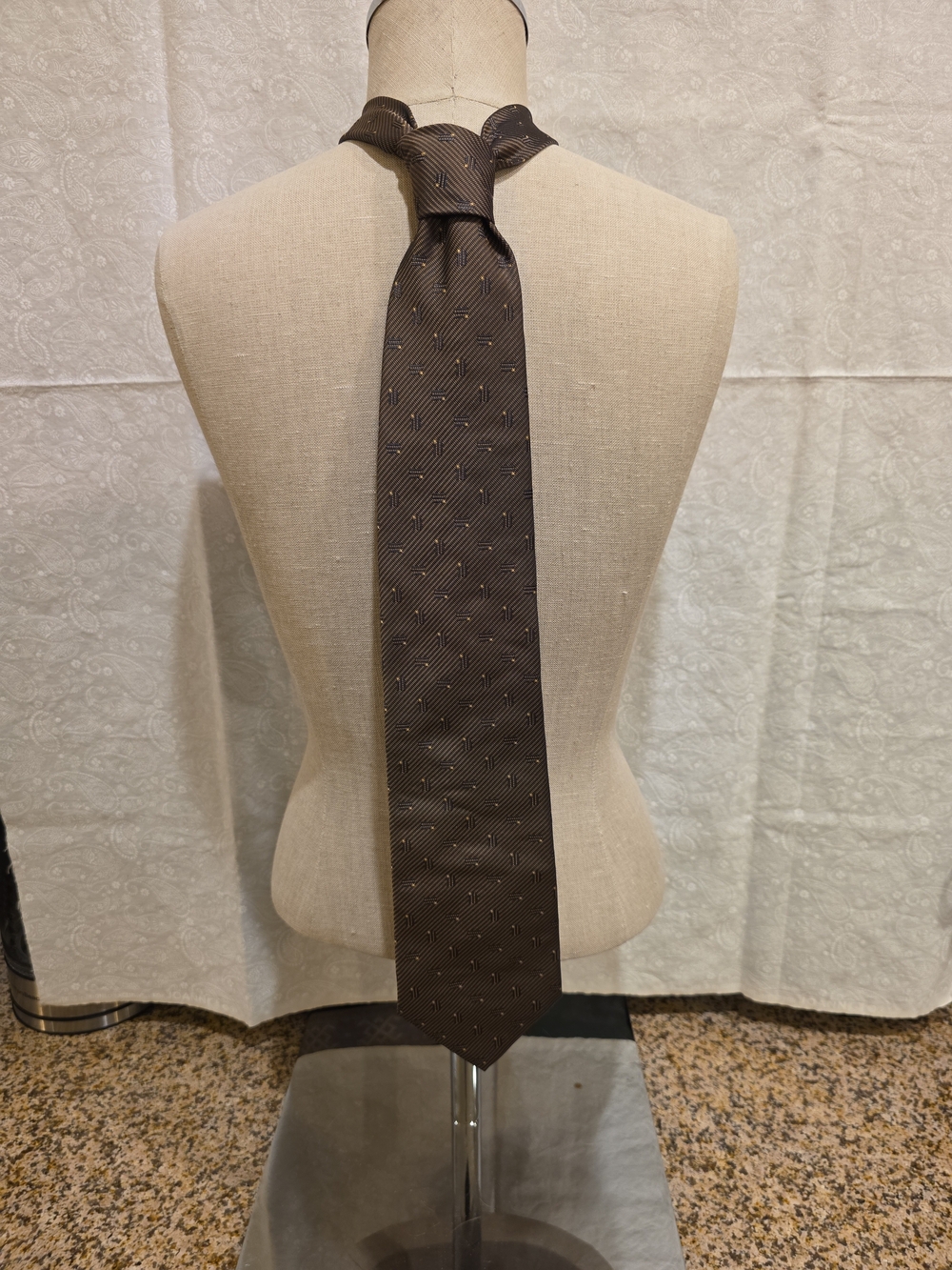 Mens Vtg. Studio Fumagalli Brown Imported Silk Necktie